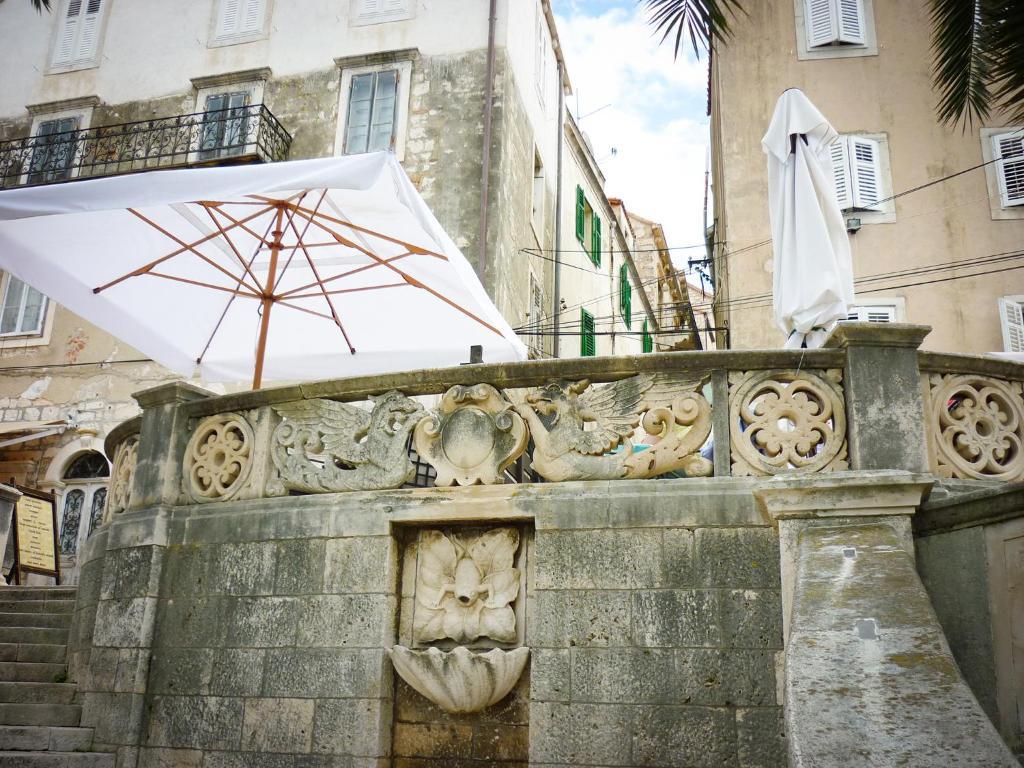 Accommodation Old Town Vitaic Korčula Exterior foto